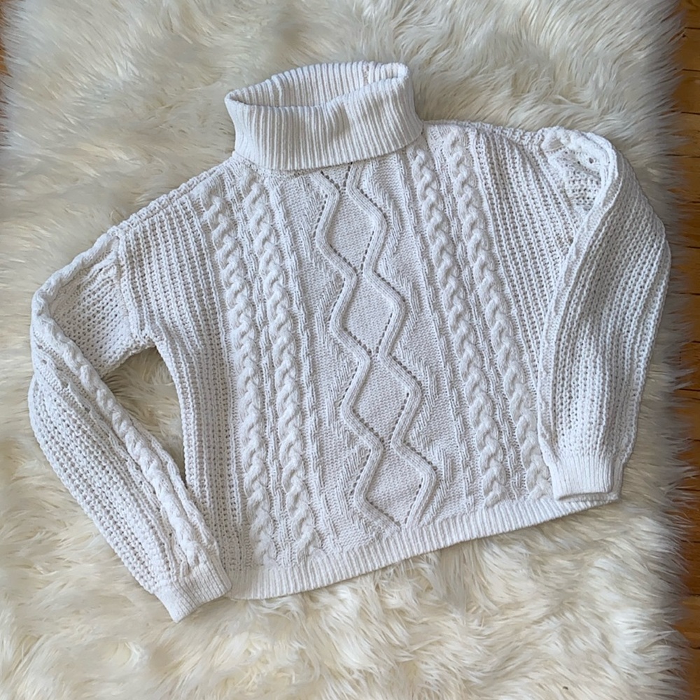 Eclipse White Cable Cowl Neck knitted Sweater Size Small Cropped